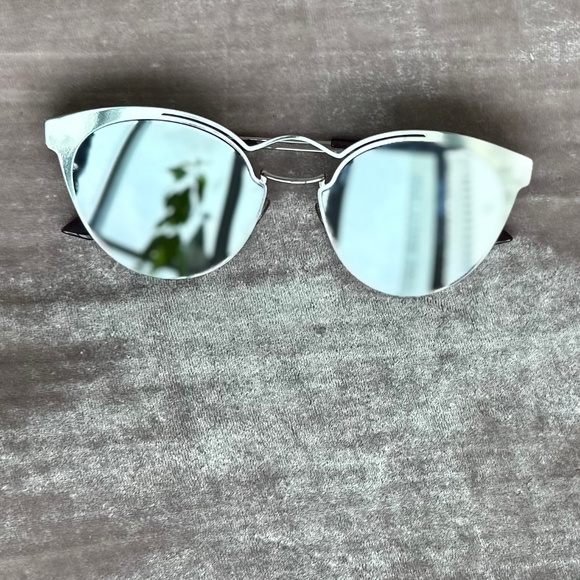 Christian Dior Aviator Mirrored sunglasses